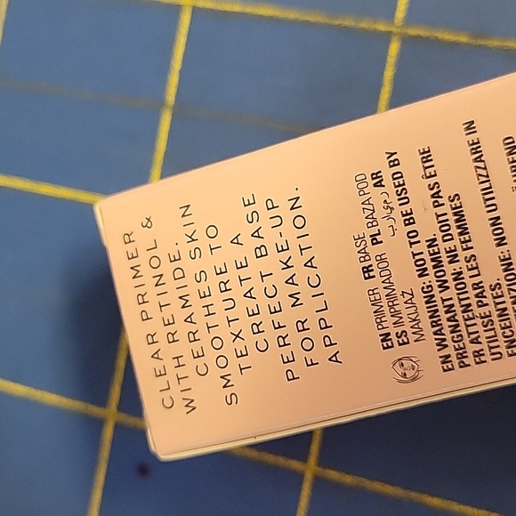 Revolution Retinol Rescue Primer 18ml New In Sealed Box - Picture 3 of 4